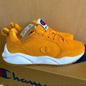 Brand New CHAMPION Sneakers (W 7.5 / Y 6)